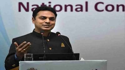 केंद्र सरकारचे मुख्य आर्थिक सल्लागार केव्ही सुब्रमण्यम यांचा राजीनामा