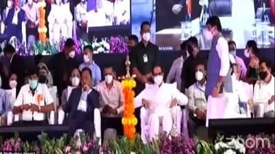 सुभाष देसाईंनी नारायण राणेंचं नाव टाळलं!, तर देशातील नंबर एक मुख्यमंत्री म्हणून उद्धव ठाकरेंचा उल्लेख