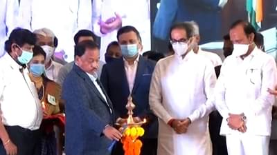 जे इन्फ्रास्ट्रक्चर दिसतंय त्यात राणेंचं योगदान, दुसरा कुणी इथं येऊच शकत नाही, उद्धव ठाकरेंसमोर राणेंचा हल्लाबोल