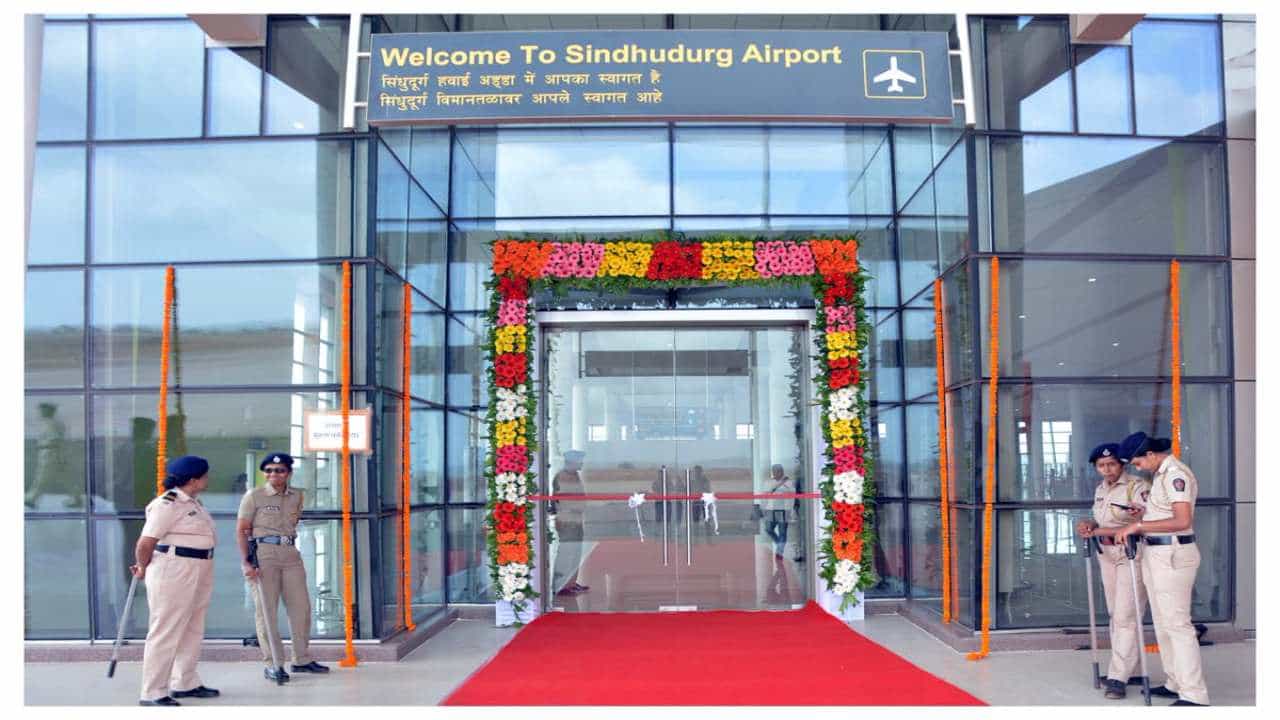 Chipi Airport : प्रकल्पग्रस्तांवरील अन्यायाची मुख्यमंत्र्यांकडून दखल, पालकमंत्र्यांना लक्ष घालण्याच्या सूचना