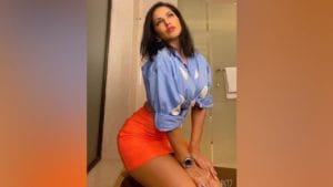 Sunny Leone : अभिनेत्री सनी लिओनीच्या किलर अदा, पाहा नव्या फोटोशूटचे क्लासी फोटो