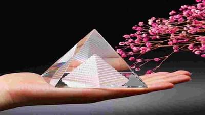 Very Effective Vastu Tips : घराच्या समृद्धी आणि प्रगतीसाठी हे वास्तू उपाय आहेत खूप प्रभावी