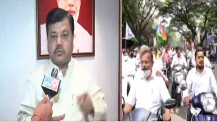 Pravin Darekar | लखीमपुर हिंसाचार घटनेचा मविआ सरकारकडून राजकारण करण्याचा प्रयत्न Pravin Darekar | लखीमपुर हिंसाचार घटनेचा मविआ सरकारकडून राजकारण करण्याचा प्रयत्न