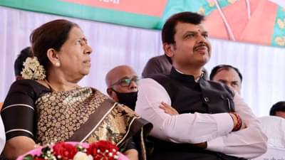 आजही मुख्यमंत्री असल्यासारखं फडणवीसांना का वाटतं?; विधानामागचा राजकीय अर्थ काय?