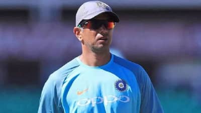 राहुल द्रविडचा मुख्य प्रशिक्षकपदाला नकार, वाचा नेमकं कारण काय?