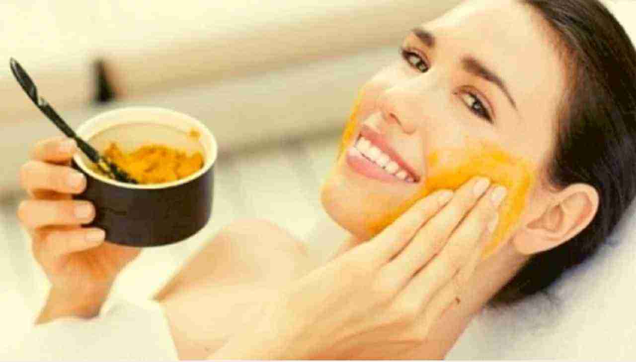 Skin Care Tips : सुंदर आणि चमकदार त्वचा मिळवण्यासाठी दह्याचे हे 4 फेसपॅक नक्की ट्राय करा!