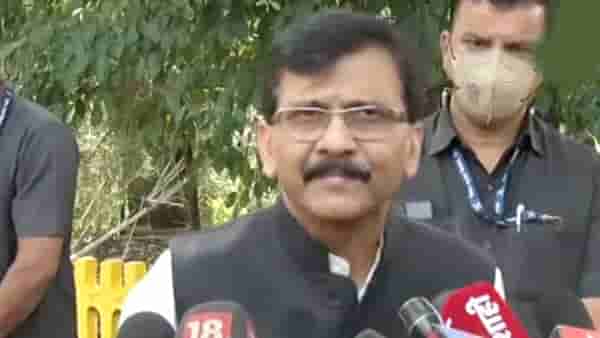 VIDEO: सावरकरांना भारतरत्न कधी देणार?; संजय राऊतांचा आता थेट मोहन भागवतांनाच सवाल