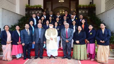 कल्याणच्या बिर्ला कॉलेजचं राज्यपालांकडून कौतुक, बिर्ला समूहाने शिक्षण संस्थांमधून संस्कृती-नितीमूल्ये जोपासल्याचे गौरवोद्गार