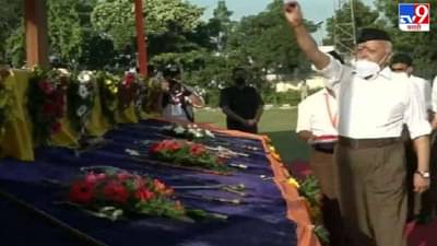 घुसखोरांना नागरिकतेपासून दूर ठेवायला हवं, दसरा मेळाव्यात सरसंघचालक मोहन भागवत यांचं वक्तव्य, विभाजनाचं दु:ख अजूनही बोचत असल्याची खंत