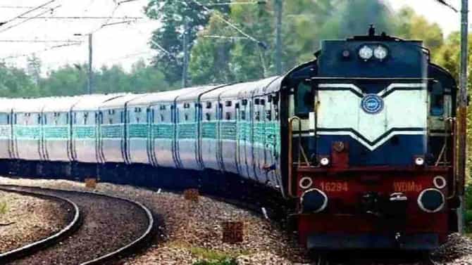 औरंगाबाद-नगर रेल्वे मार्गावर 17 स्थानके निश्चित, सर्वेक्षणासाठी 18 कोटींचा निधी लागणार