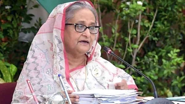 बांग्लादेशात दुर्गा पूजा उत्सवावर समाजकंटकांचे हल्ले, पंतप्रधान शेख हसीनांचा भारताला इशारा