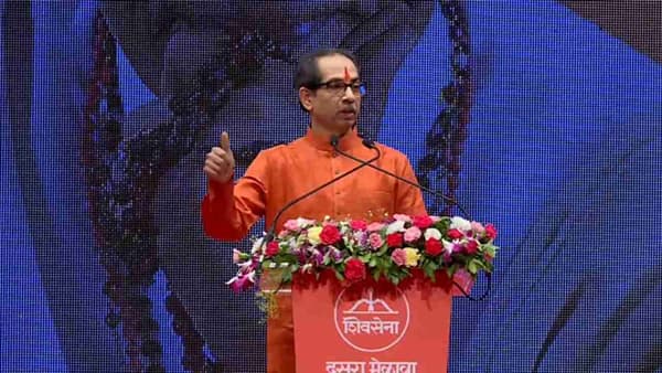VIDEO: याला तर अक्करमाशीपणा म्हणतात, उद्धव ठाकरेंची भाजपावर सडकून टीका