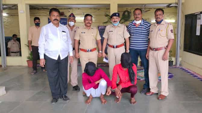 गुटखा विकण्यावरून धावत्या एक्सप्रेसमध्ये फेरीवाल्यांमध्ये हाणामारी, धारदार शस्त्राने वार; एक गंभीर जखमी