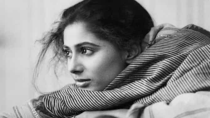 Birth Anniversary | आपल्या दमदार अभिनयामुळे ओळखली जायची स्मिता पाटील, कमी वयातच घेतला जगाचा निरोप!