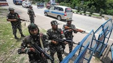 Jammu-Kashmir: पुलवामामध्ये दहशतवाद्यांचा पोलीस चौकीवर हल्ला; दोन पोलीस जखमी