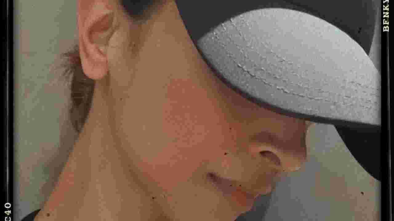 बॉलिवूड अभिनेत्री दीपिका पदुकोन लाखो हृदयांवर राज्य करते. तिच्या सौंदर्याने आणि अभिनयाने दीपिकाने सर्वांना तिच्याबद्दल वेड लावले आहे. अलीकडेच, अभिनेत्रीने फोटो शेअर केले आहेत.