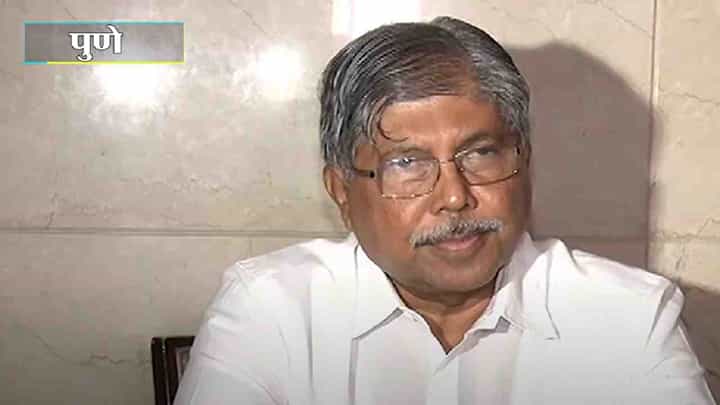 महाराष्ट्रमध्ये प्रशासनाचा बोजवारा उडाला, आरोग्य विभागाची परीक्षा तिसऱ्यांदा पुढे ढकलण्यावरुन चंद्रकांत पाटलांचा हल्लाबोल महाराष्ट्रमध्ये प्रशासनाचा बोजवारा उडाला, आरोग्य विभागाची परीक्षा तिसऱ्यांदा पुढे ढकलण्यावरुन चंद्रकांत पाटलांचा हल्लाबोल