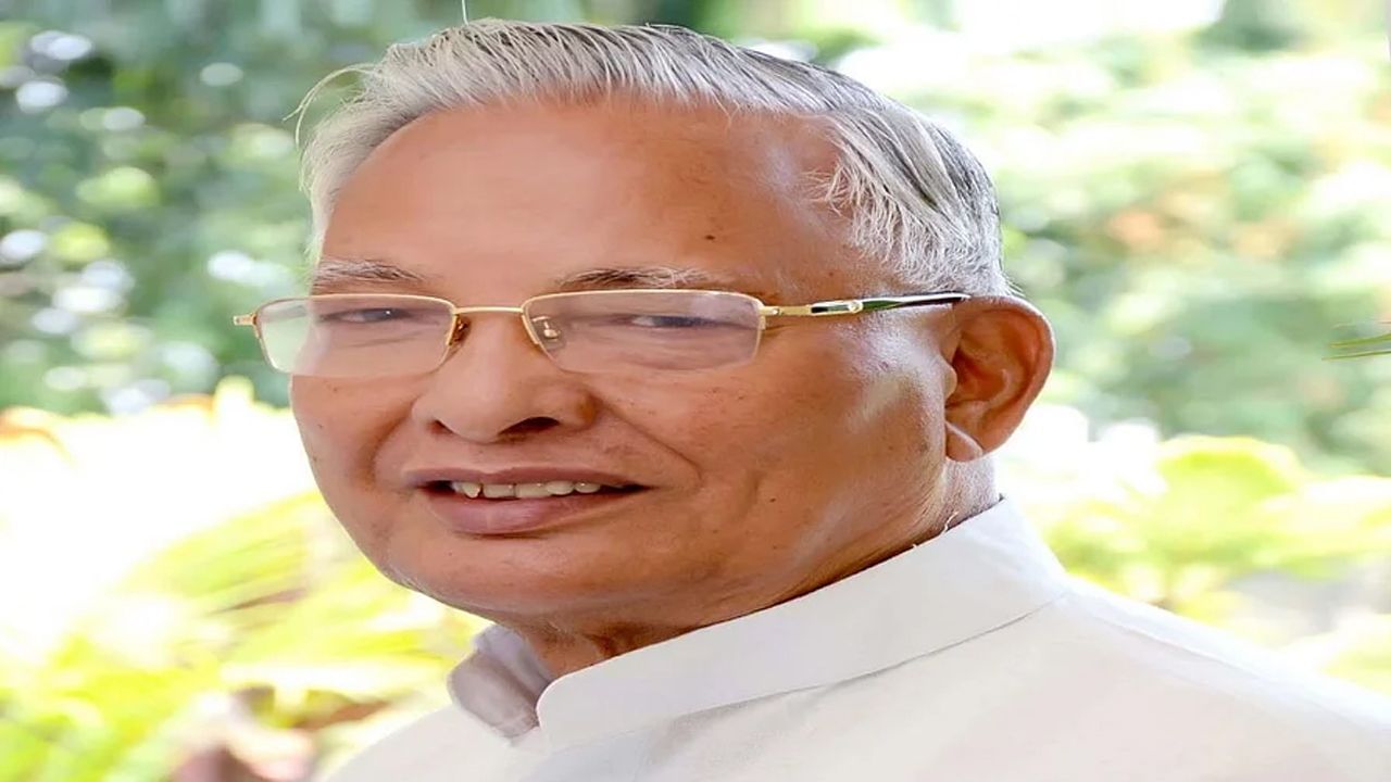 उत्तराखंड भाजपमध्ये भूकंप, सहा आमदारांचा लवकरच काँग्रेसमध्ये प्रवेश; काँग्रेस नेत्याचा दावा उत्तराखंड भाजपमध्ये भूकंप, सहा आमदारांचा लवकरच काँग्रेसमध्ये प्रवेश; काँग्रेस नेत्याचा दावा