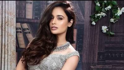 आधी युवराज सिंग आणि आता युविका चौधरी, हरियाणात जातीवाचक शिवीगाळ, अटक, वाचा नेमकं काय झालं?