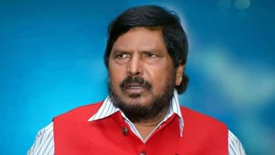 अजित पवारांना या छाप्यांनी फारसा फरक पडणार नाही; रामदास आठवेलंचं मोठं विधान