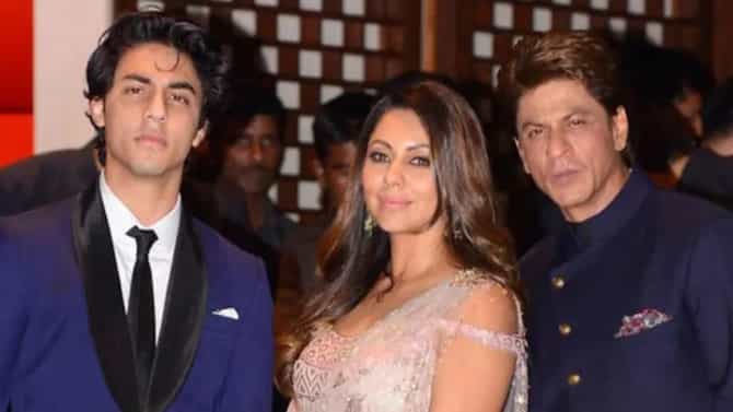 Aryan Khan Drugs Case | आर्यनच्या सुटकेपर्यंत शाहरुखच्या घरात गोडाधोडावर बंदी, गौरी खानचा आचाऱ्यांना सक्त आदेश!
