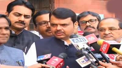 सहकारी साखर कारखान्यांना येणाऱ्या आयकरच्या नोटीसा कायमच्या थांबणार? फडणवीस म्हणतात, शाहसोबतची बैठक नवसंजीवनी देणारी!