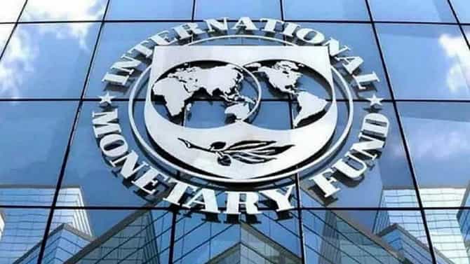 IMF कडून आशियातील वाढीचा अंदाज कमी, कोरोनाची नवी लाट आणि पुरवठा साखळीतील समस्यांविषयी इशारा