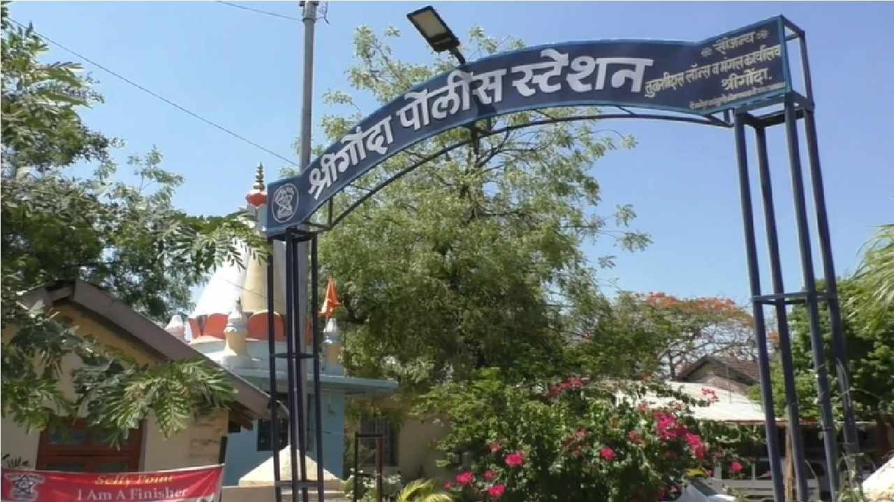 दारुसाठी पैसे न दिल्याचा राग, 70 वर्षीय वृद्धाला जीव घेतला, पुरावा मिटवण्यासाठी भयानक कृत्य दारुसाठी पैसे न दिल्याचा राग, 70 वर्षीय वृद्धाला जीव घेतला, पुरावा मिटवण्यासाठी भयानक कृत्य