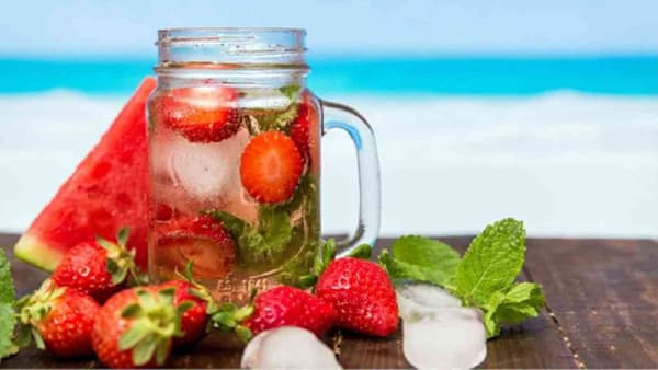 Healthy Drinks : चयापचय वाढवण्यासाठी हे 4 खास पेय आहारात समाविष्ट करा!