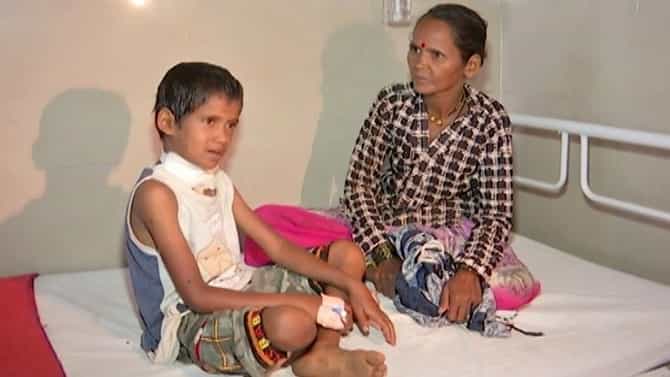 बाळाला जबड्यात धरून नेणाऱ्या बिबट्यावर आईची चित्त्यासारखी झडप; नाशिकमध्ये हिरकणीचा थरार!