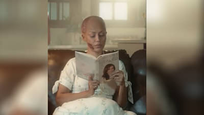 Video | शॉर्ट फिल्मसाठी देबिना बनर्जीने केले मुंडन, सोशल मीडियावर शेअर केला लूक, पाहा व्हिडीओ...