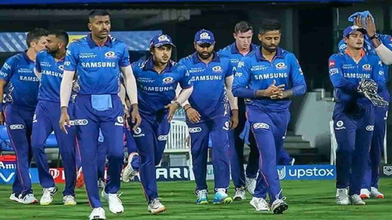 Mumbai Indians : मुंबईमधून हार्दिक पांड्या, कृणाल पांड्या बाहेर, हे दिग्गज खेळाडू रिटेन