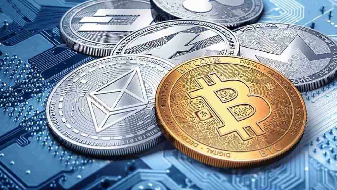 Cryptocurrency Prices क्रिप्टो ट्रॅकर: बिटकॉईनच्या किंमतीत तेजी, इथेरियमचे भाव वधारले