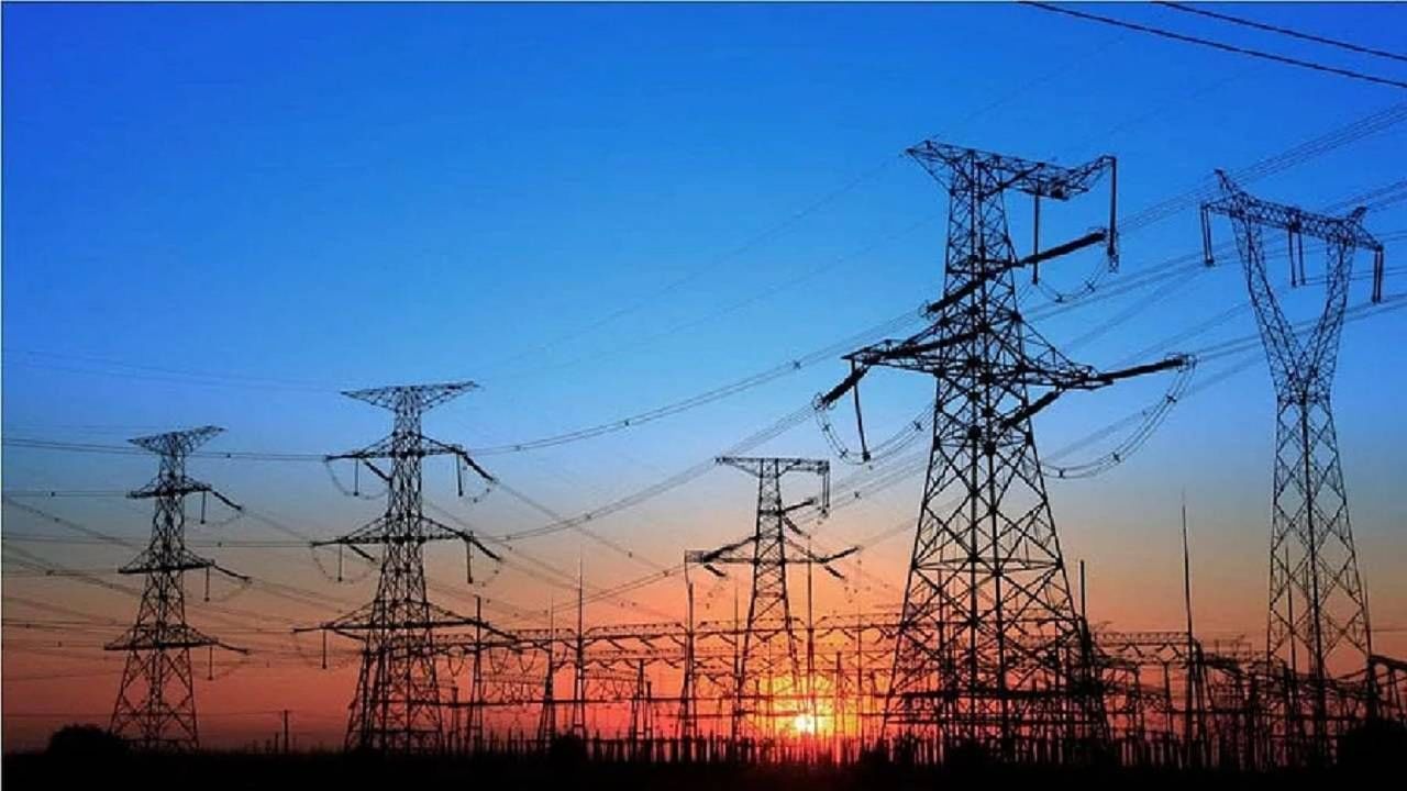 ऊर्जा मंत्रालयाकडून वीज क्षेत्र वाचवण्यासाठी नवे नियम जारी; आर्थिक भार कमी होणार