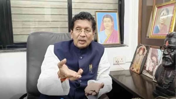 म्यॉव म्यॉव करणारे मांजरासारखे लपलेत; दीपक केसरकरांची नितेश राणेंवर खोचक टीका