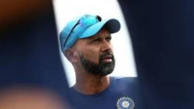 भारतीय संघाला मिळणार नवा बोलिंग कोच, राहुल द्रविडचा निकटवर्तीय घेणार जागा