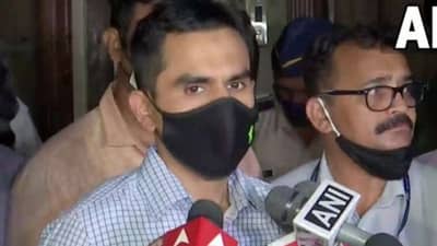 समीर वानखेडेंना एकाकी पडू देऊ नका, मविआतील नेत्यांच्या घोटाळ्यावरुनही लक्ष हटायला नको, भाजप नेत्यांना दिल्लीतून आदेश?