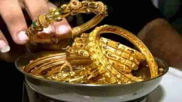 Gold Price Today : दिवाळीपूर्वी सोने-चांदी स्वस्त, पटापट तपासा ताजे दर