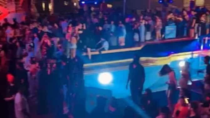 Mumbai Drugs Case : ड्रग्स प्रकरणात दोन आरोपींना विशेष न्यायालयाकडून दिलासा, जामीन मिळालेले दोन आरोपी कोण?