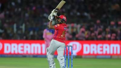 सय्यद मुश्ताक अली ट्रॉफी स्पर्धेपूर्वीच मुंबई संघावर संकट, संघातील 4 खेळाडू कोरोनाबाधित