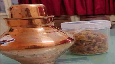 ऑफिसात या.. पण पाहुणचार चहाचा नव्हे, गूळ-पाण्याचा मिळणार, लातूर जिल्हा माहिती कार्यालयाचा उपक्रम