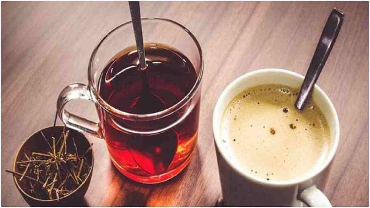 कॅफिन - बहुतेक लोक चहा आणि कॉफीचे सेवन करतात. परंतु ज्यांना मायग्रेनचा त्रास आहे त्यांनी ते पदार्थ टाळावे कारण या दोन्ही पेयांमधील असणाऱ्या कॅफिनमुळे मायग्रेन होऊ शकतो.
