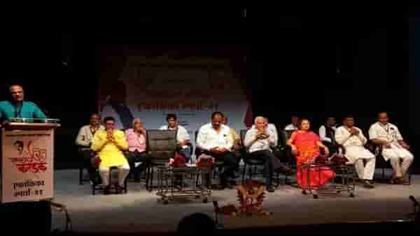 नागपूरच्या नाट्यरसिकांसाठी पर्वणी! खासदार करंडक एकांकिका स्पर्धेचं आयोजन, थेट मोबाईलवर प्रक्षेपण