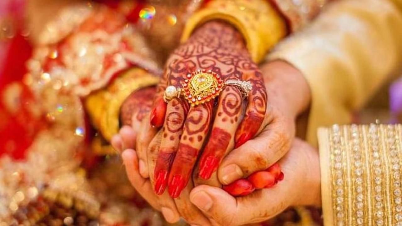 Vivah Muhurat 2021 : देवउठणी एकादशीपासून शुभ कार्यांना सुरुवात, जाणून घ्या लग्नासाठी शेवटच्या दोन महिन्यात किती मुहूर्त
