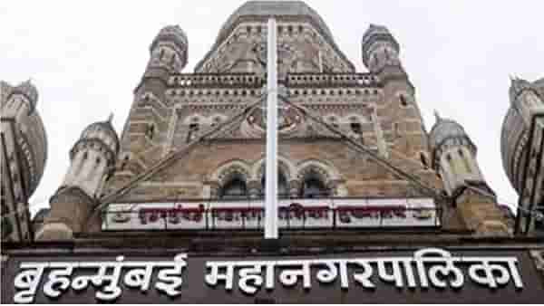 प्रशासन व सत्ताधारी यांच्या हलगर्जीपणाच्या निषेधार्थ भाजपा सार्वजनिक आरोग्य समिती सदस्यांचा राजीनामा
