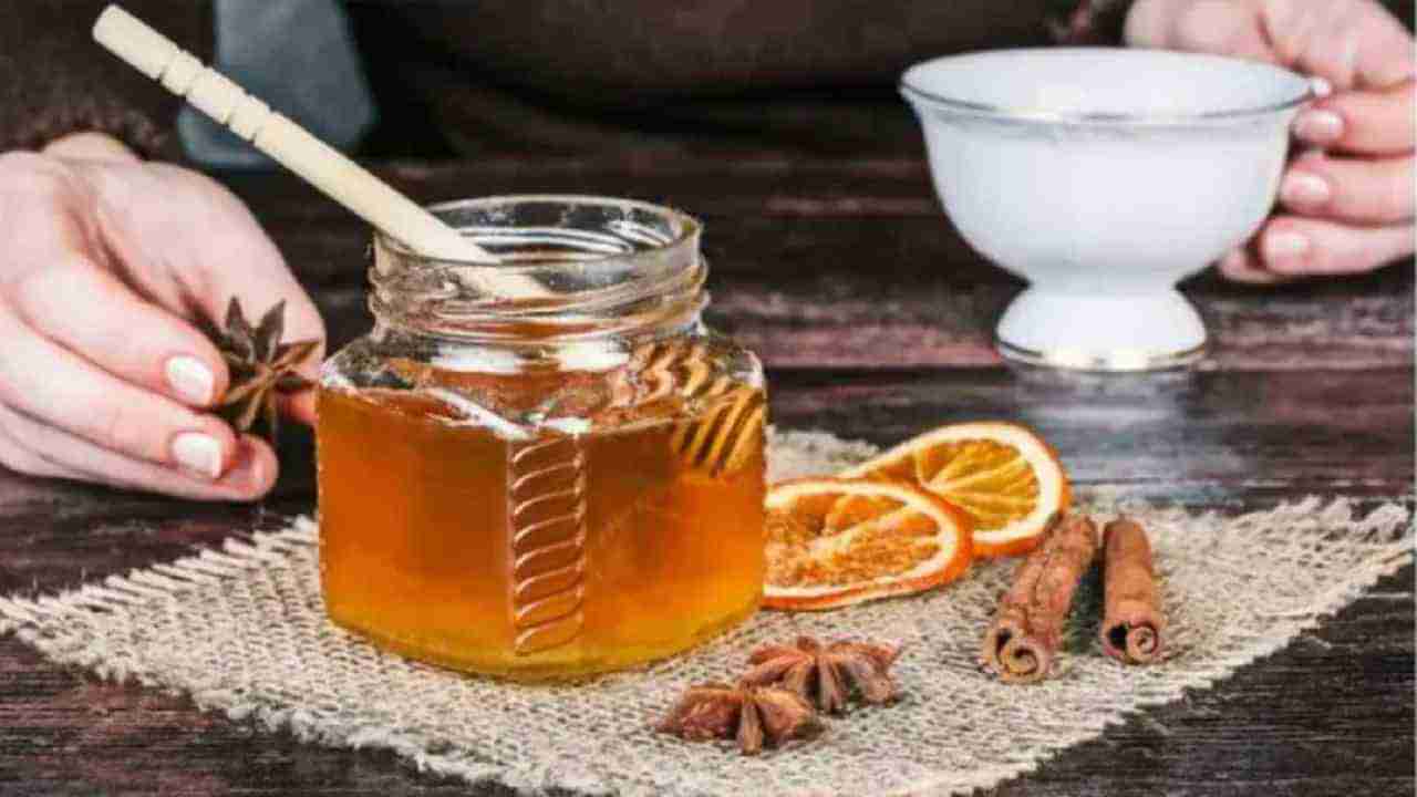 Cinnamon Water : रक्तातील साखर नियंत्रित ठेवण्यासाठी दालचिनीचे पाणी प्या, जाणून घ्या याबद्दल सविस्तर!