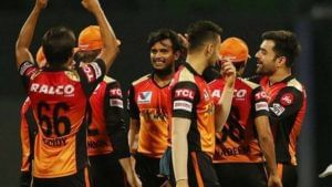 SRH IPL 2022 Retained Players: जम्मू-काश्मीरच्या पोरांवर पैशांचा पाऊस, वॉर्नर, भुवी, राशिद खान आऊट