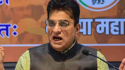 अमृता फडणवीसांवर मलिकांचे आरोप, सोमय्या म्हणतात, एवढ्या खालच्या पातळीचं राजकारण फक्त ठाकरे-पवारच करू  शकतात