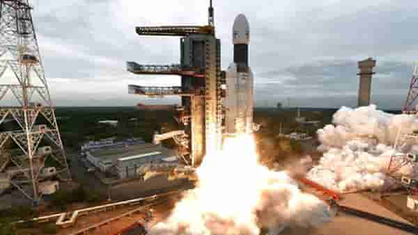 ISRO JTO पदांची भरती, प्रतिमहिना पगार 1.12 लाख रुपये