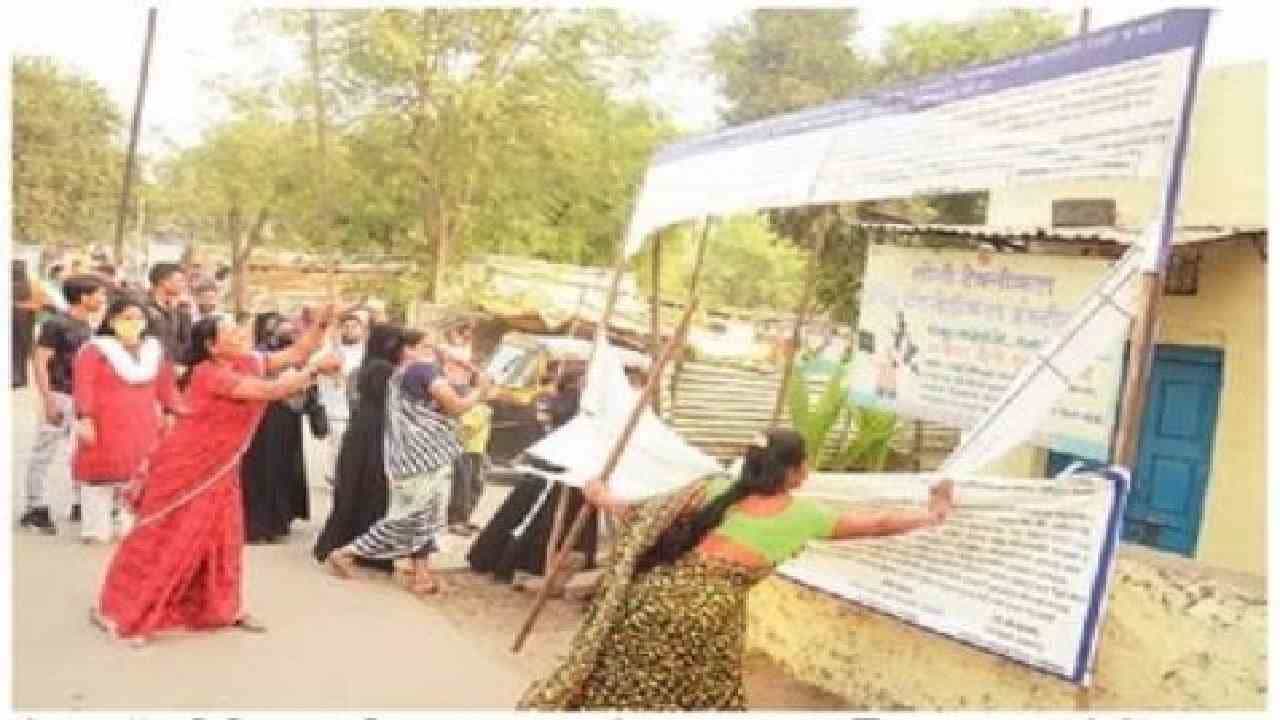 औरंगाबादमधील लेबर कॉलनीवर फिरणार बुलडोझर, नागरिक संतप्त, कारवाईवर जिल्हाधिकारी ठाम, काय आहे वाद?